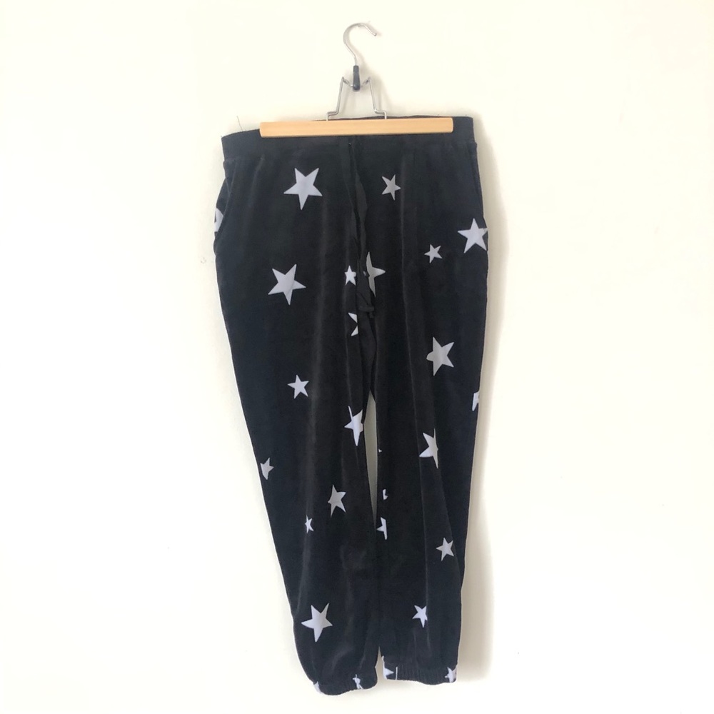 Black Star Print Women’s Lounge Pants & Top Set - Picture 5 of 6